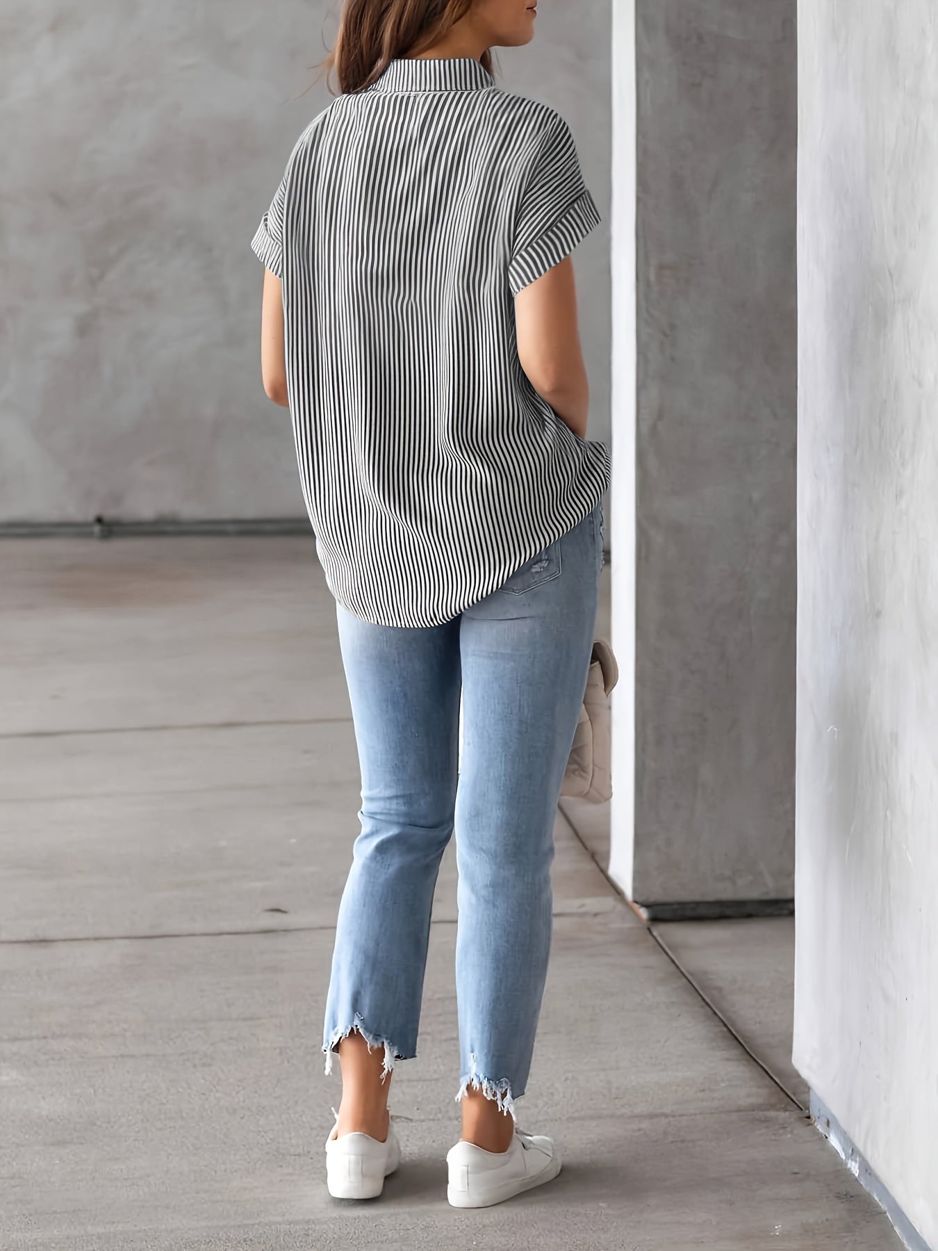 Harper Delilah Stripe Short Sleeve Blouse
